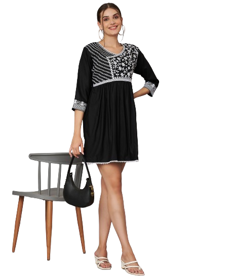 KOI SLEEPWEAR Beautiful short embroidered dress