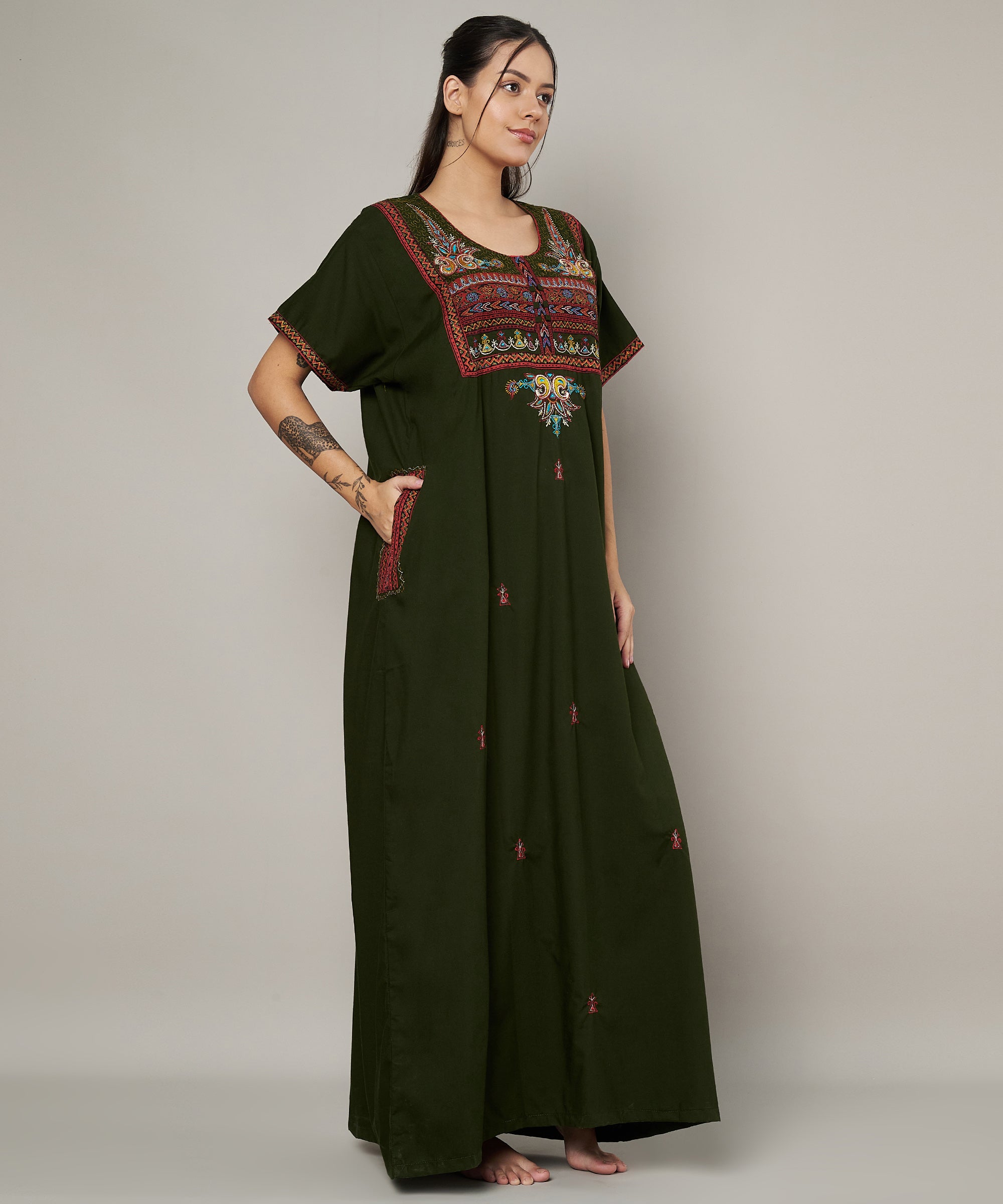 KOI SLEEPWEAR SQR neck bhopali embroidered gown