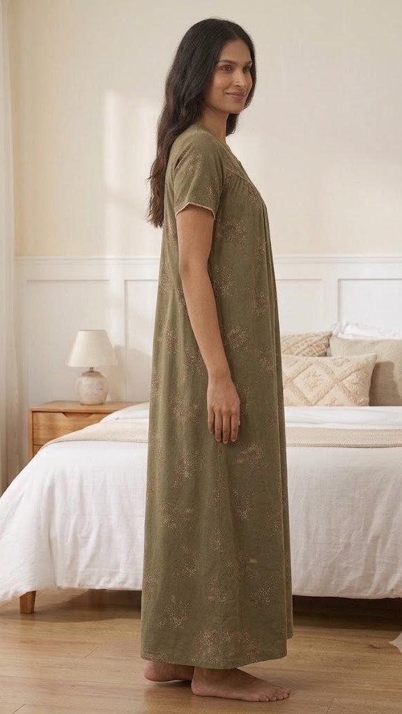 Elegance Floral Pleated Alpine Nightgown