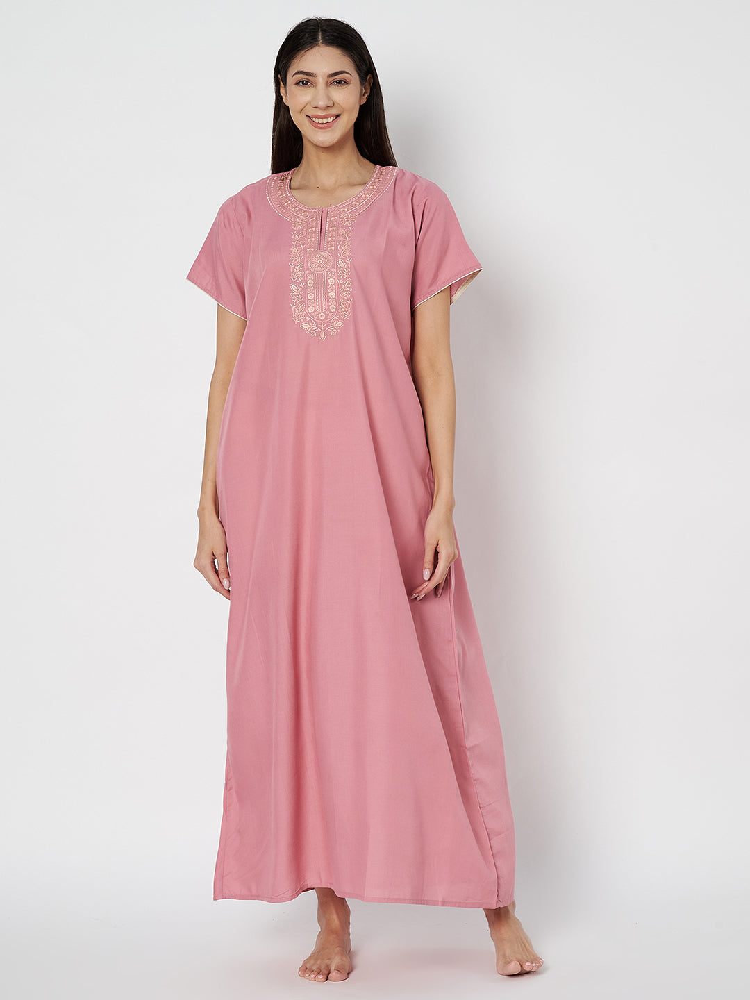 EMBROIDERED NIGHTGOWN