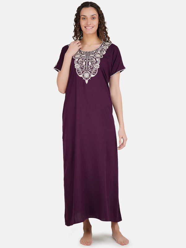White Floral Embroidered Nightgown