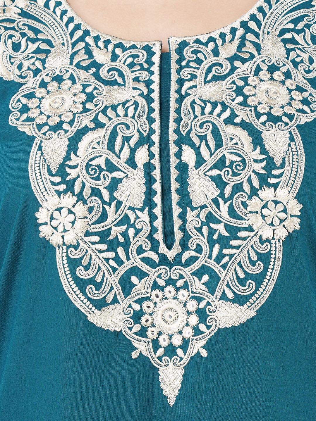 White Floral Embroidered Nightgown