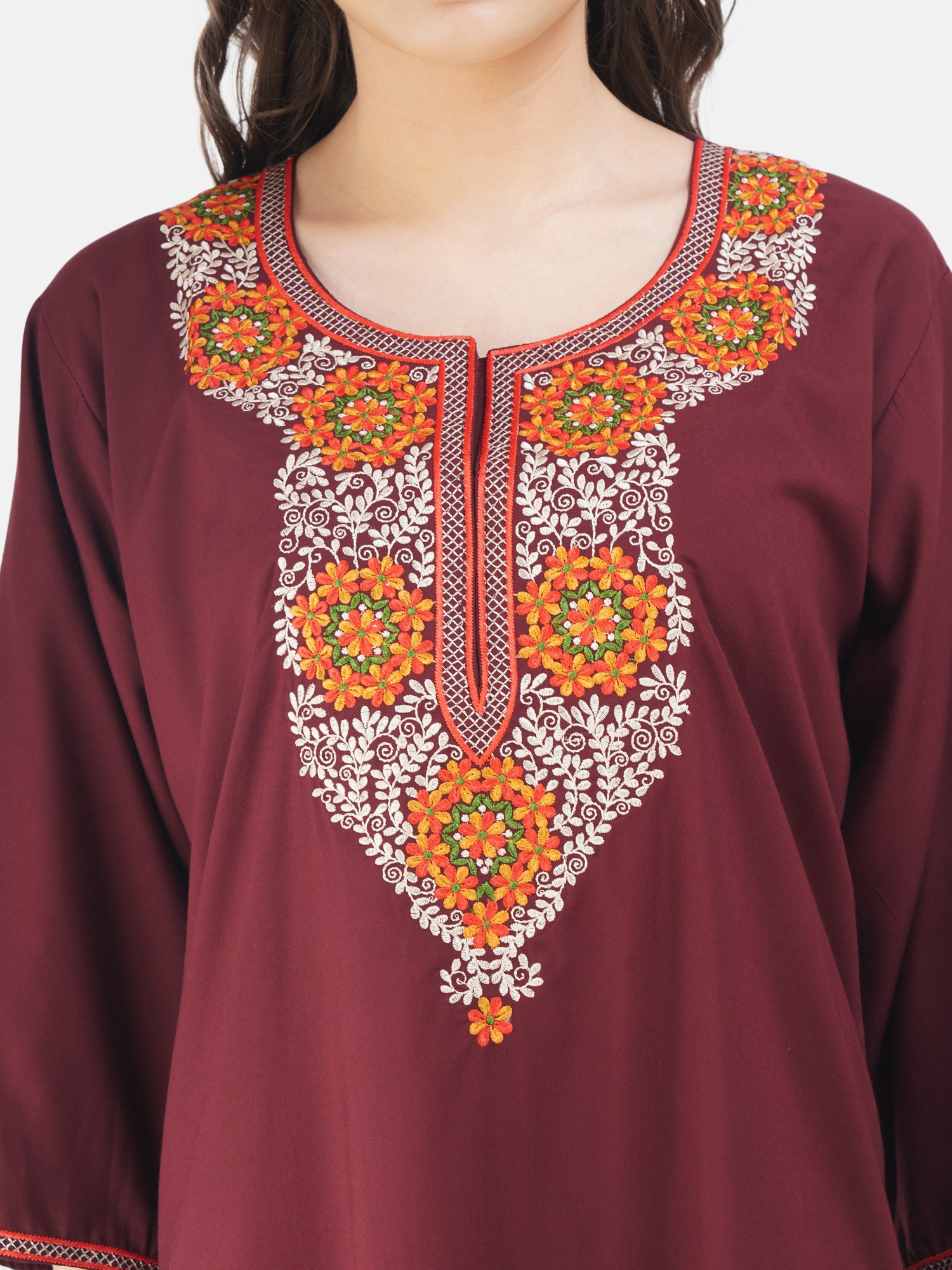 Nine Flowers Embroidery Night Gown