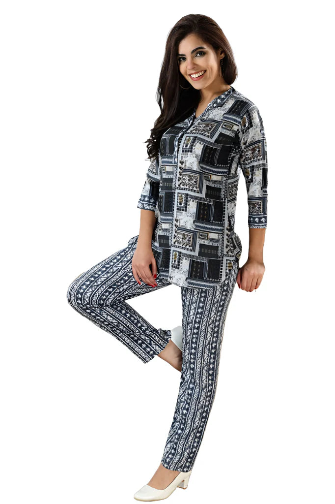 KOI SLEEPWEAR BLACK COORD SET Main image