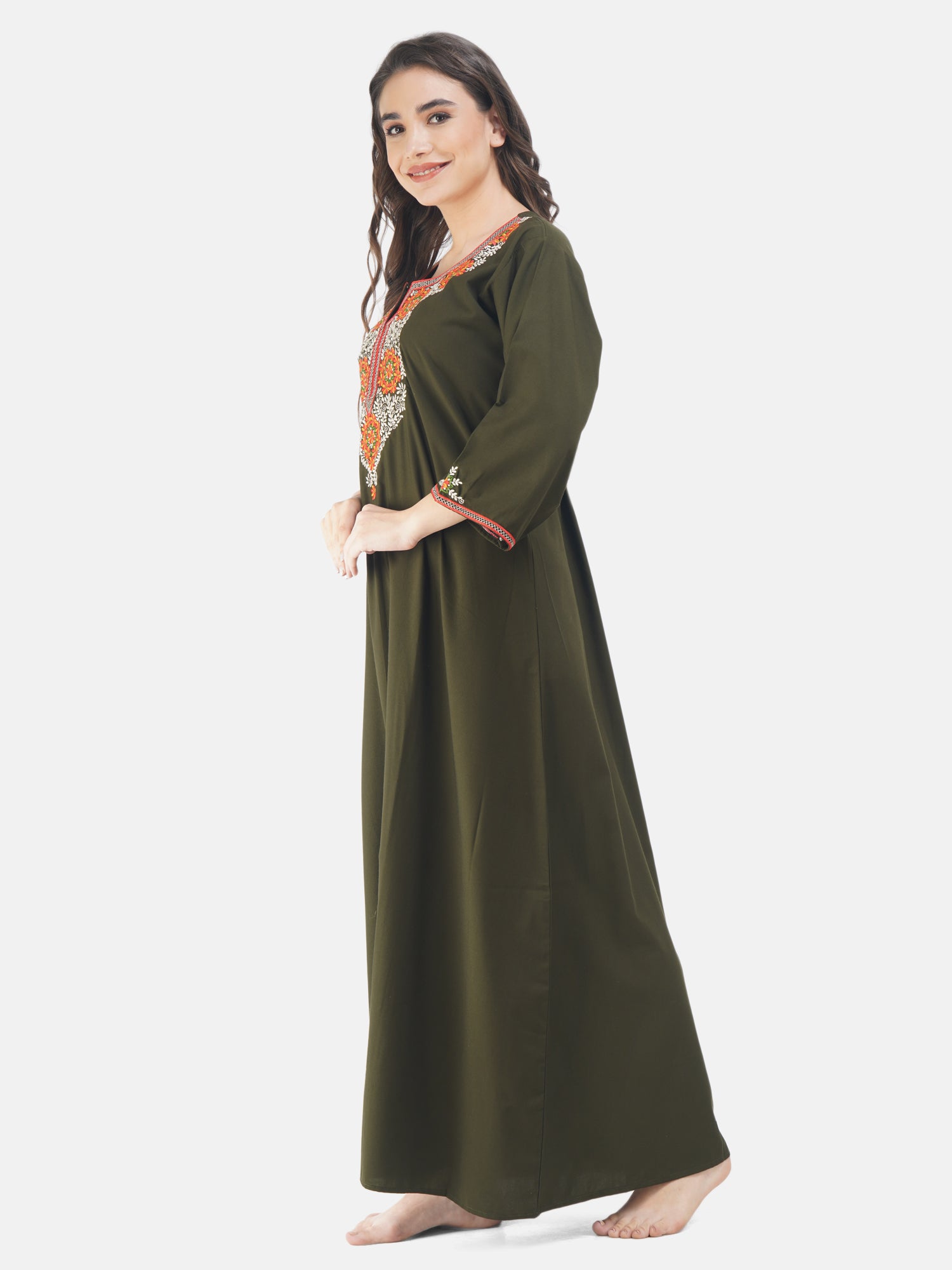 Nine Flowers Embroidery Night Gown