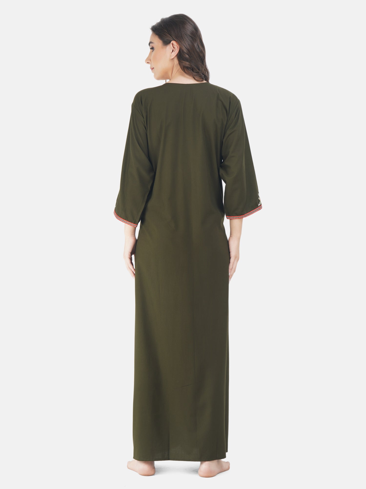 Nine Flowers Embroidery Night Gown