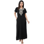 White Six Floral Embroidered Nightgown