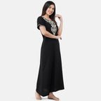 White Six Floral Embroidered Nightgown