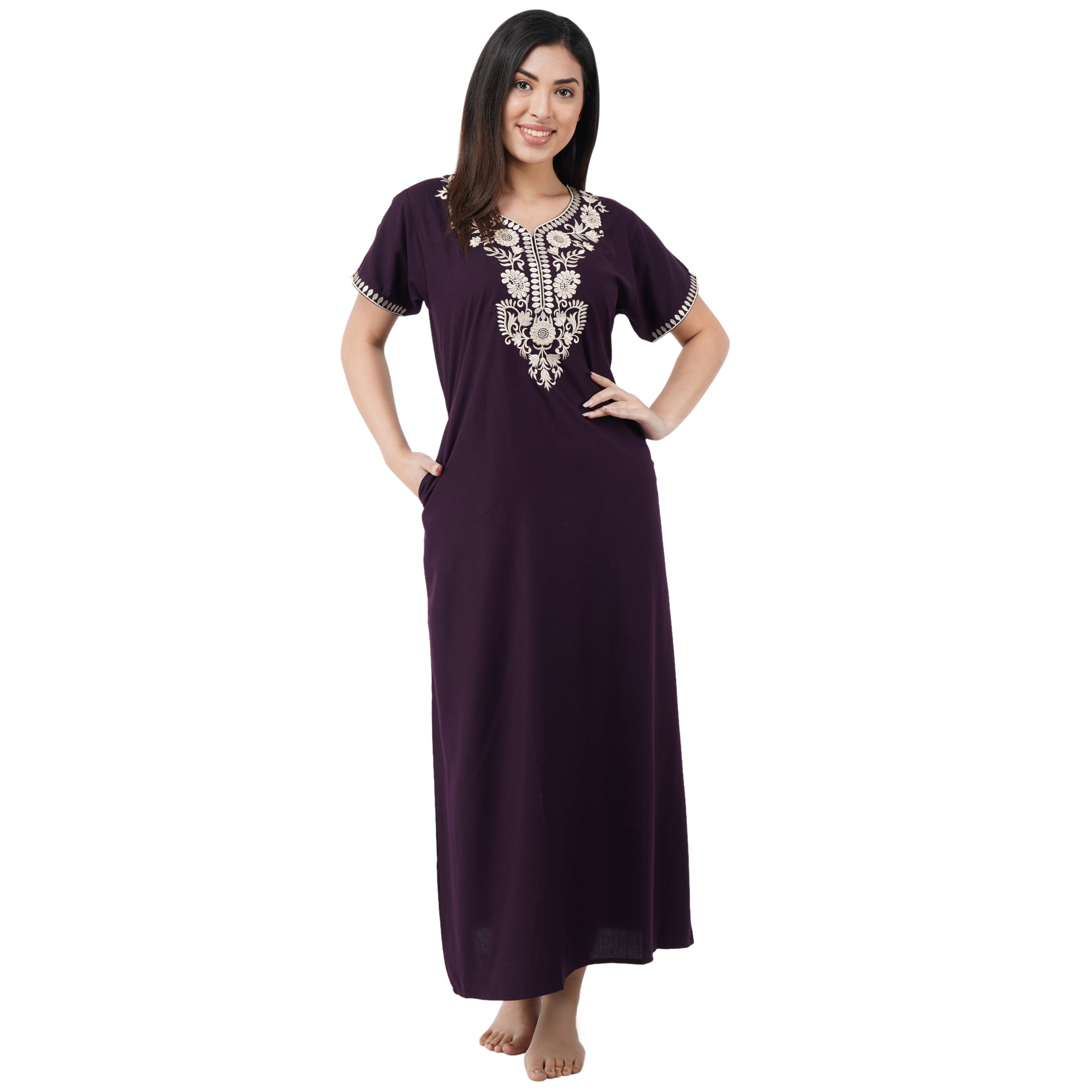 White Six Floral Embroidered Nightgown