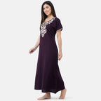 White Six Floral Embroidered Nightgown