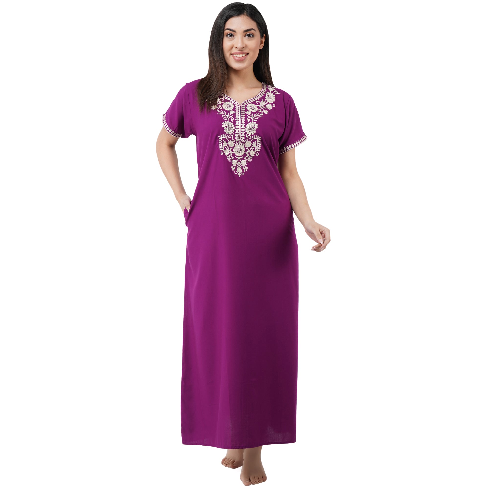 White Six Floral Embroidered Nightgown