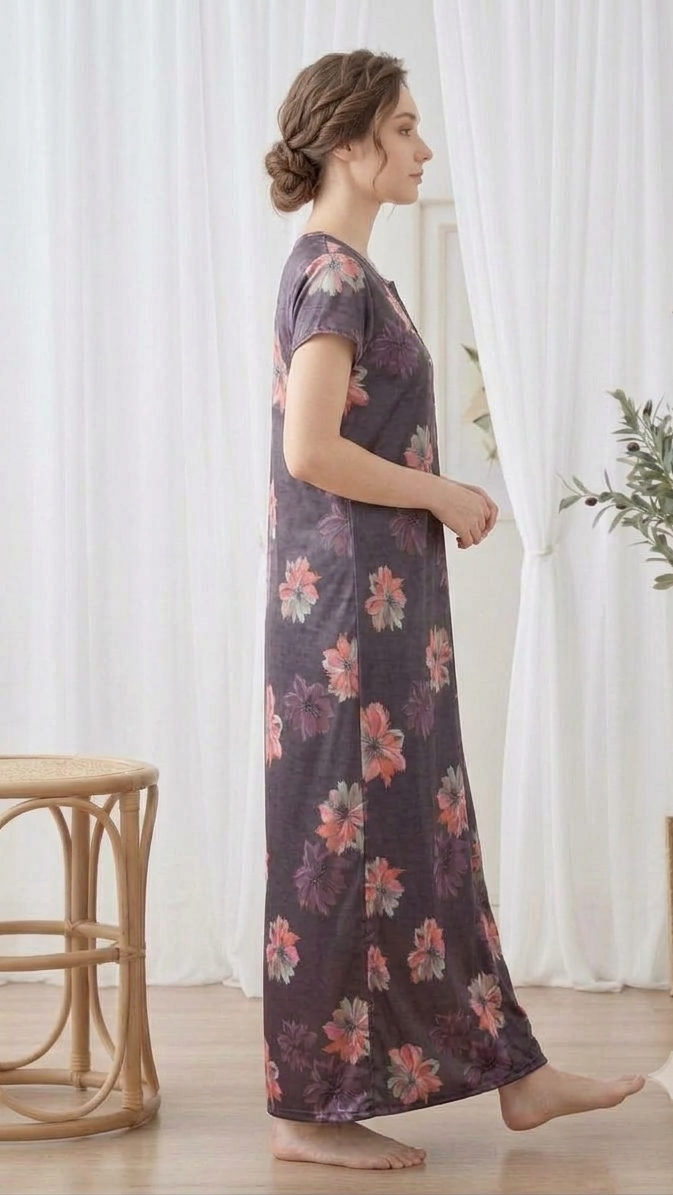 Itanlian Satin Floweprint Nightgown