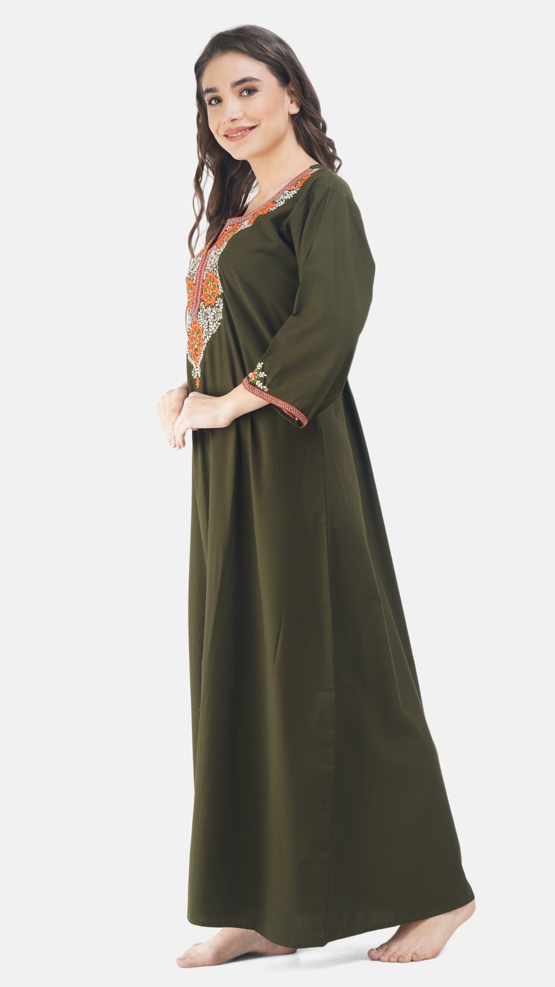 Nine Flowers Embroidery Night Gown