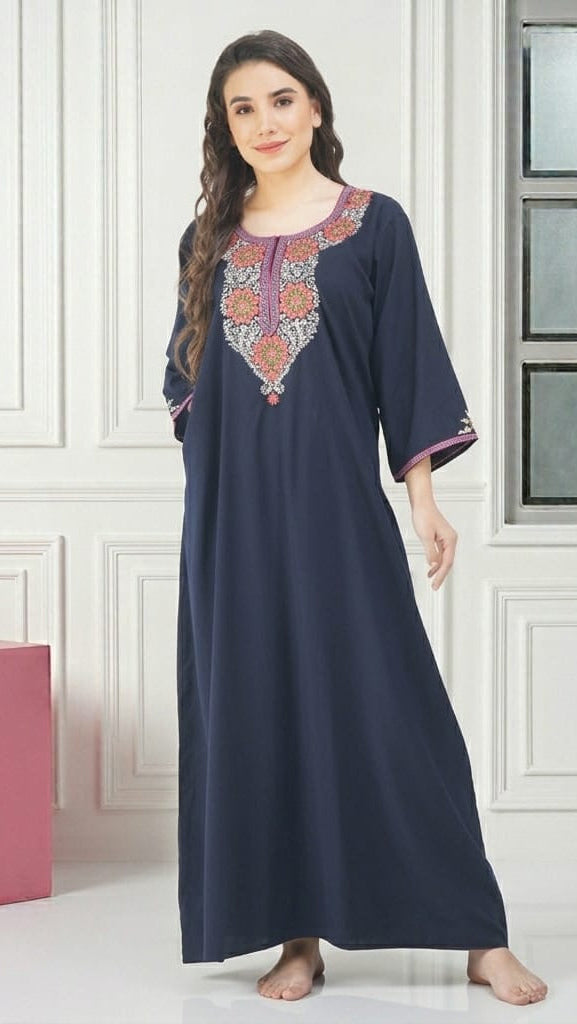 Nine Flowers Embroidery Night Gown