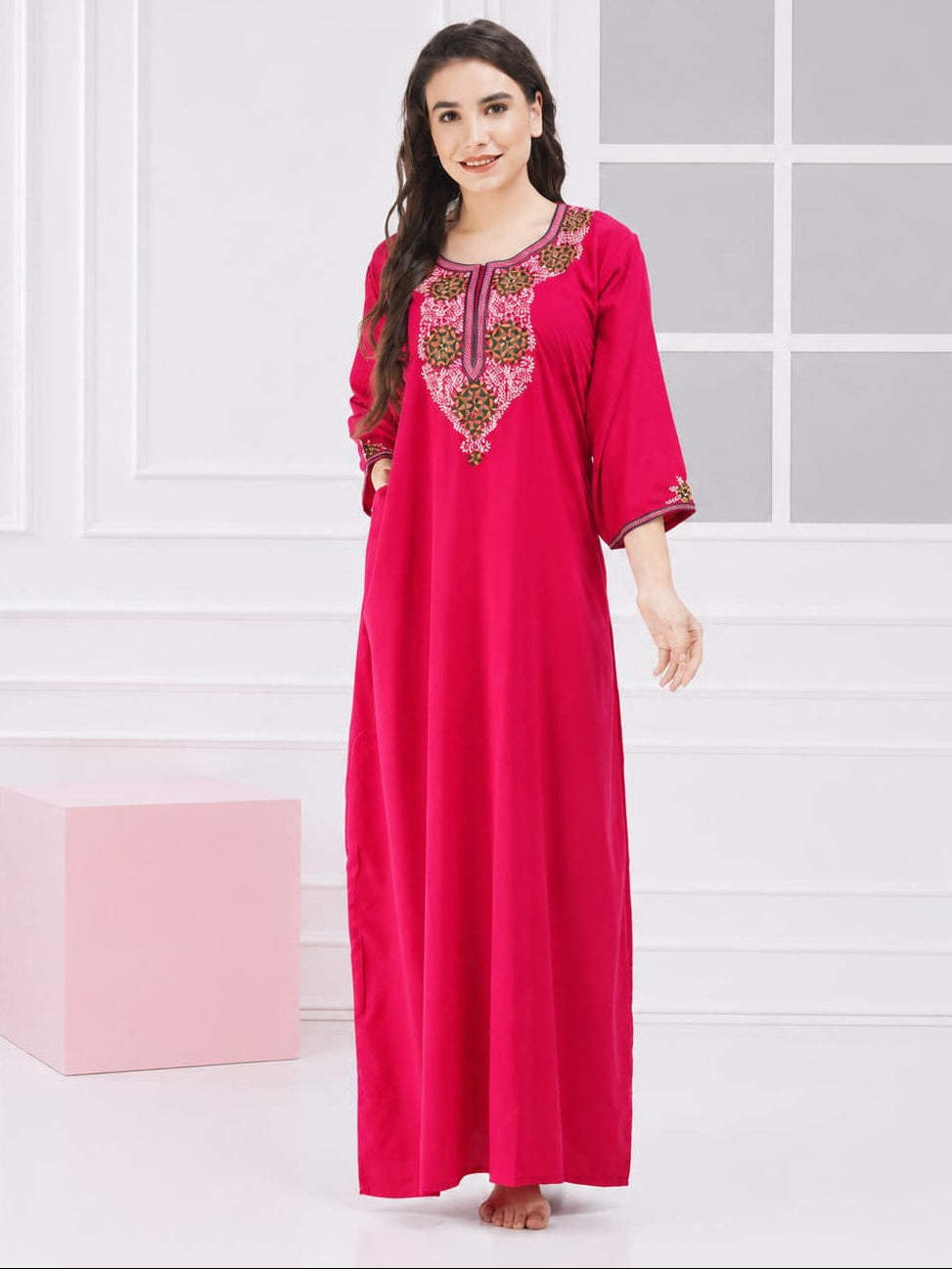 Nine Flowers Embroidery Night Gown Main image