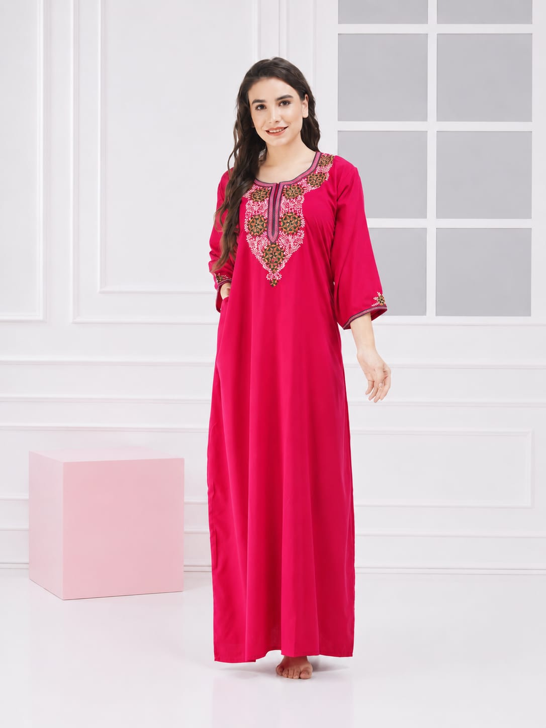 Nine Flowers Embroidery Night Gown