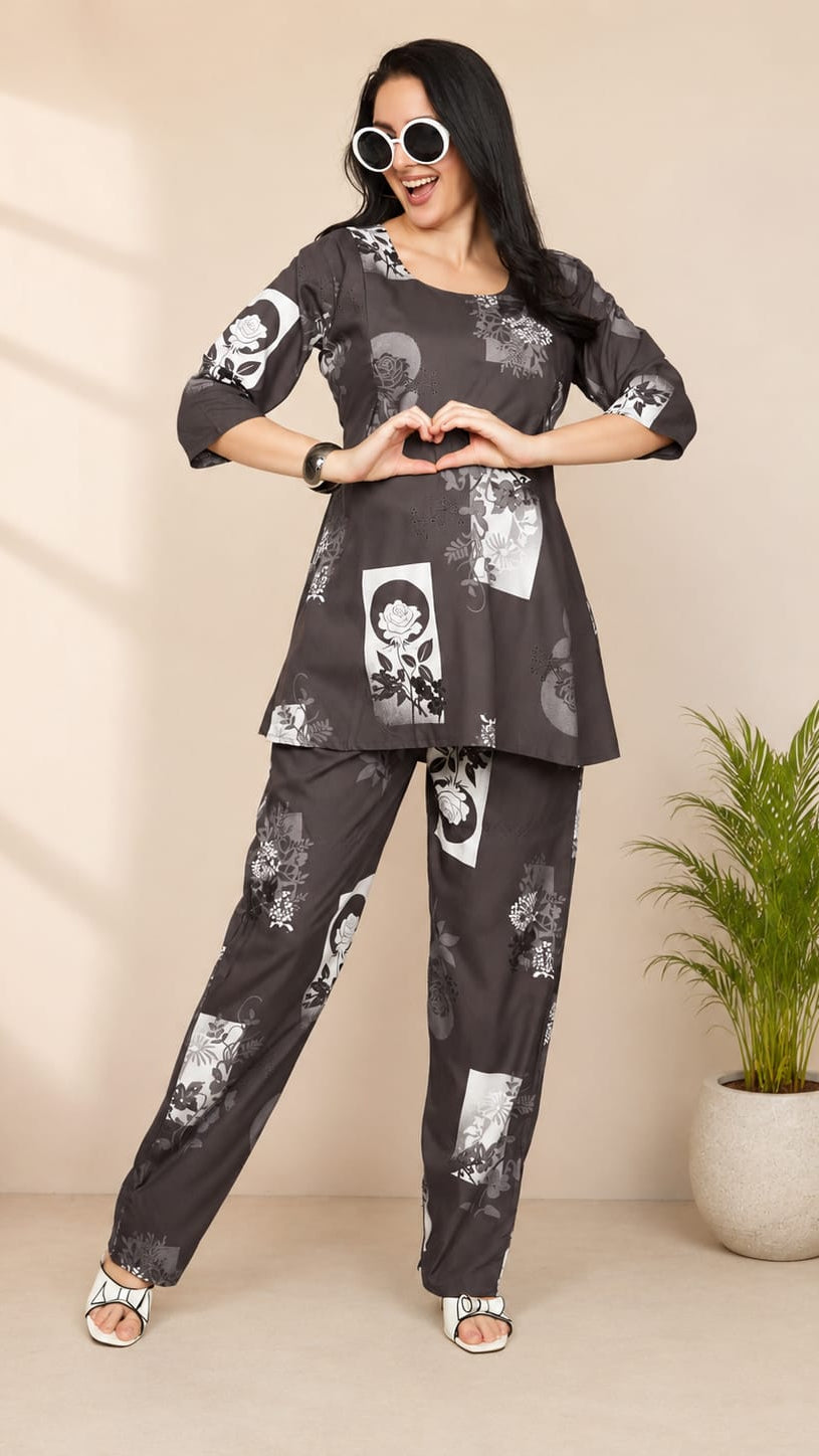 KOI Sleepwear Maternity Feeding Co-ord Set – L Size Main image