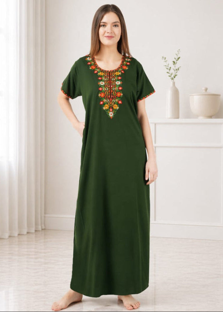Multifloral Embroidery Night Gown Main image