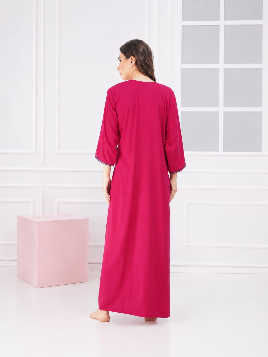 Nine Flowers Embroidery Night Gown Secondary image
