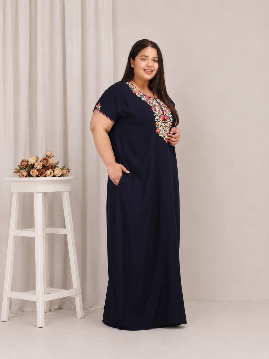 Flowerline Contrast Embroidered Nightgown