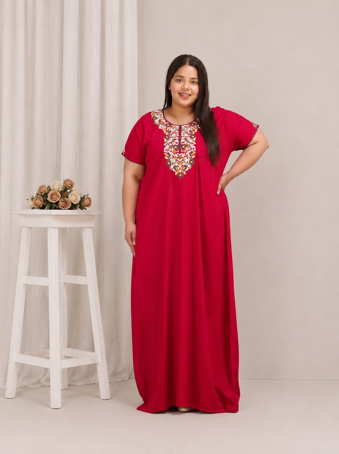 Flowerline Contrast Embroidered Nightgown