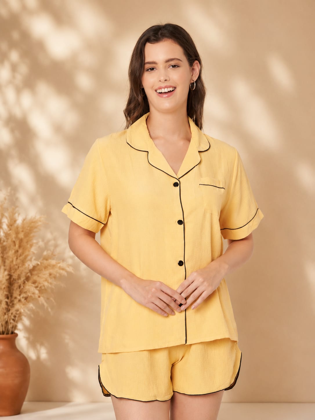 KOI-SOLID TEXTURE-SHORTS-MUSTARD-NIGHTS
