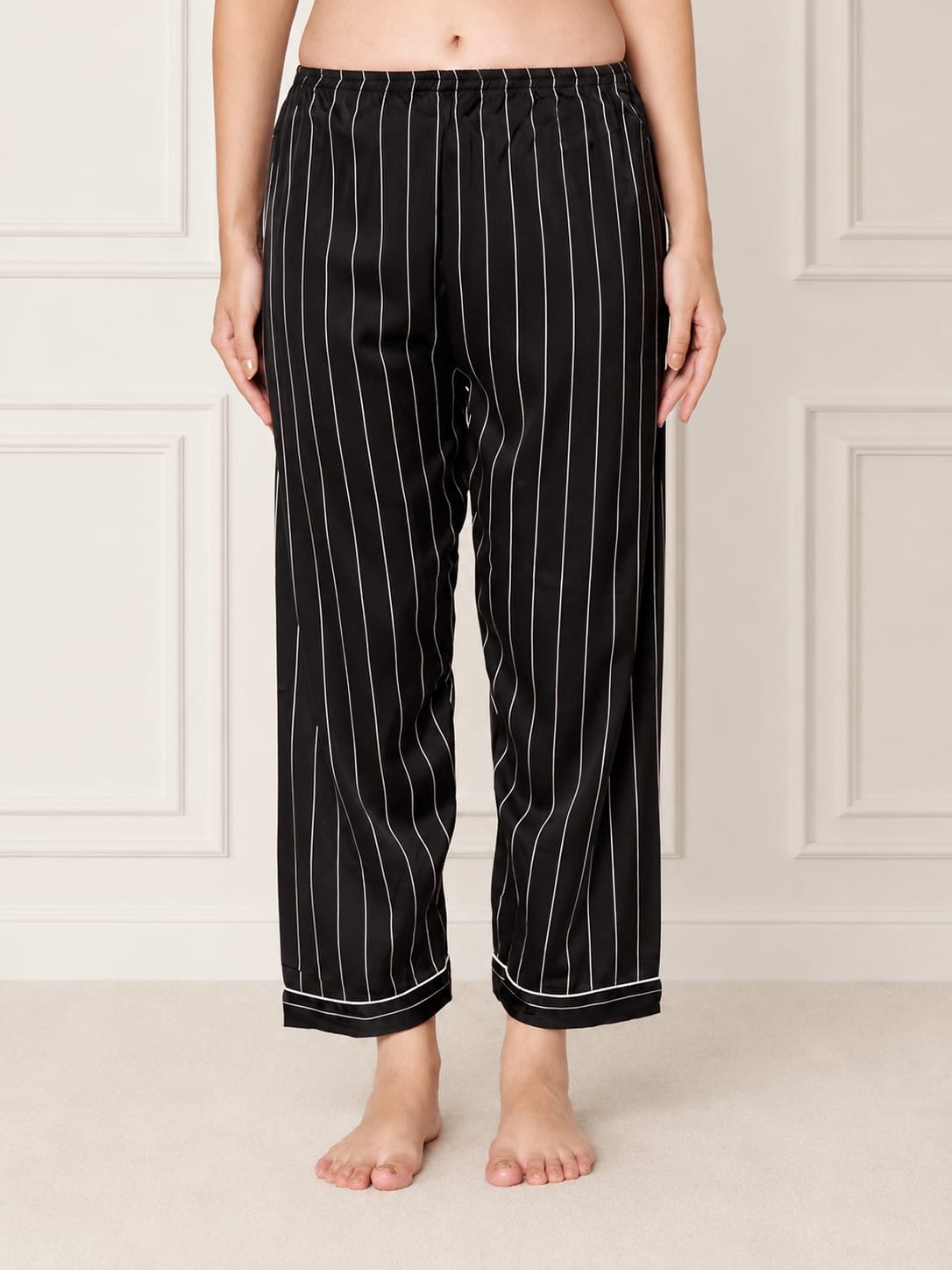 KOI-STRAPPY BLACK-SATIN-PAJAMASET