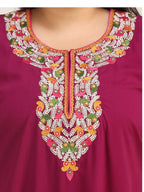Abhlaline contrast Embroidered Nightgown