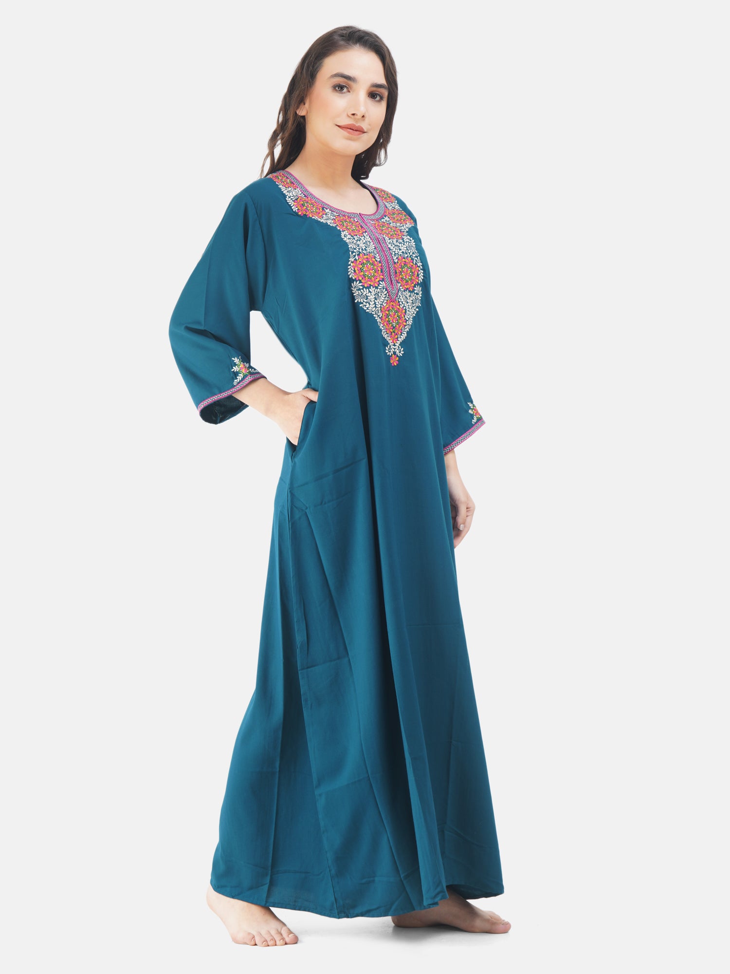Nine Flowers Embroidery Night Gown