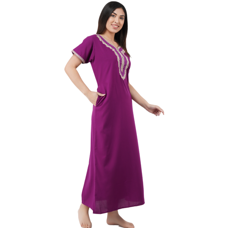White Contrast Embroidery   Night Gowns