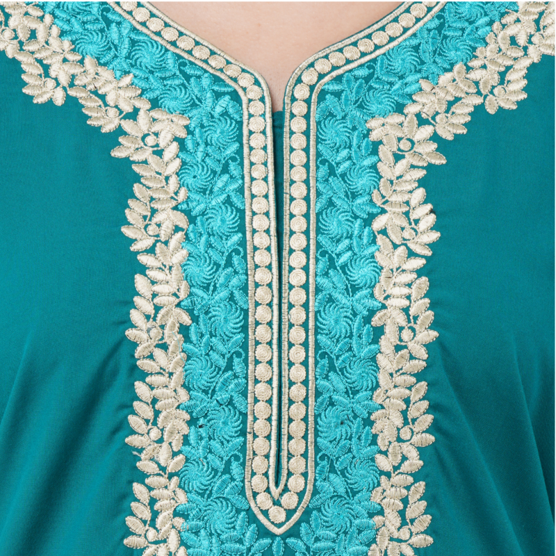 White Contrast Embroidery   Night Gowns
